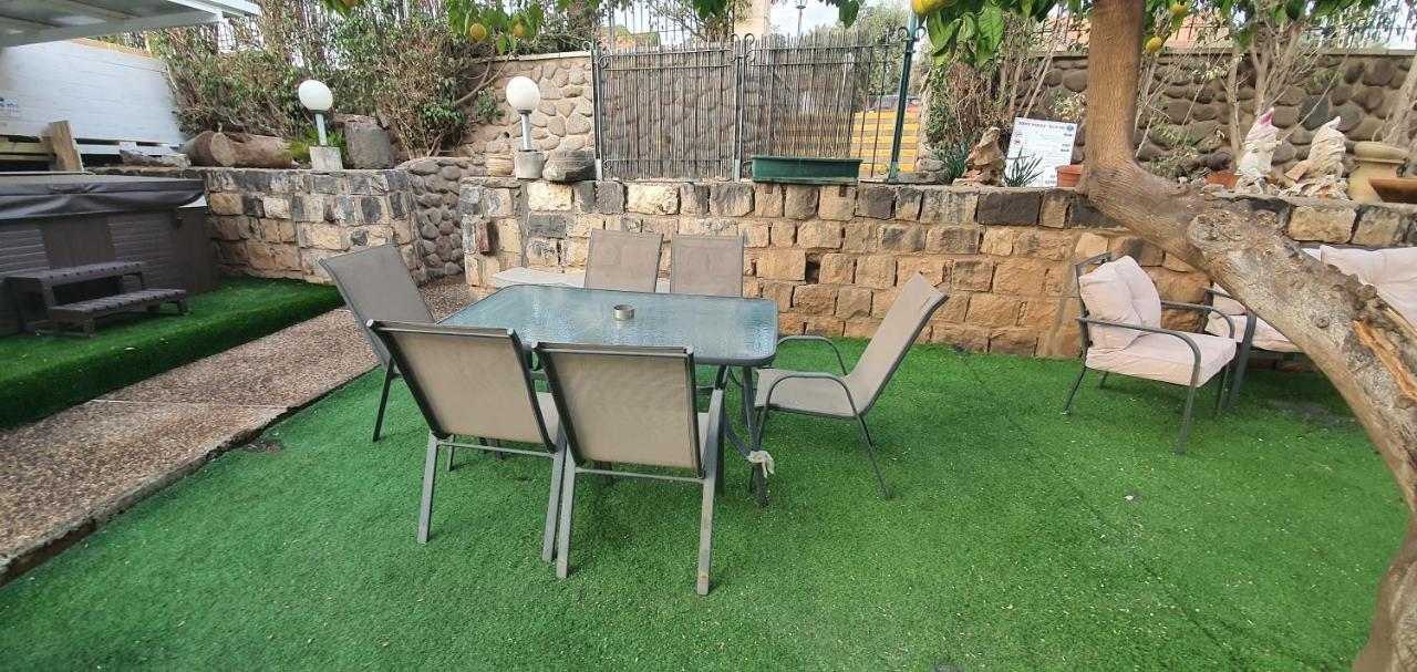 Kinneret Love Sounds Migdal Esterno foto